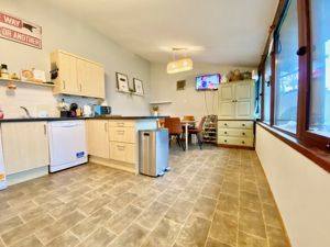 Photo 8- click for photo gallery